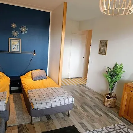 Valoisa Yksioe Parvekkeella * Raisio