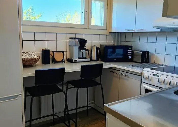 Valoisa Yksioe Parvekkeella Raisio